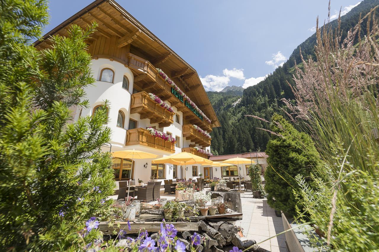 Landhaus Pfurtscheller Apartamento Neustift im Stubaital Exterior foto